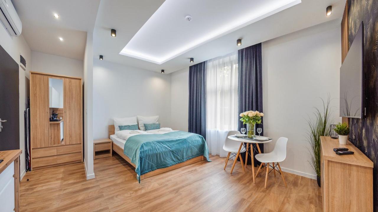 Turkus 4 A -